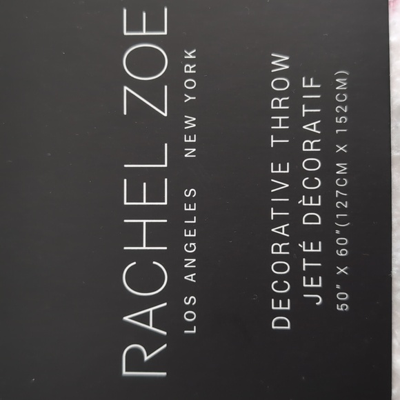 ❌SOLD❌Viral 🎥 Rachel Zoe Raised Fluffy Ghost Throw Blanket, Heathered Pink 🩷 - Picture 6 of 9